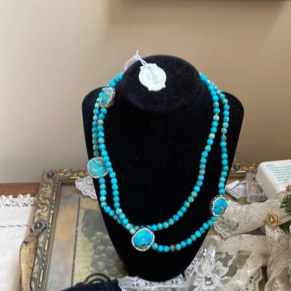 Iris and Lily Jewelry Iris And Lilly Turquoise And Rhinestone